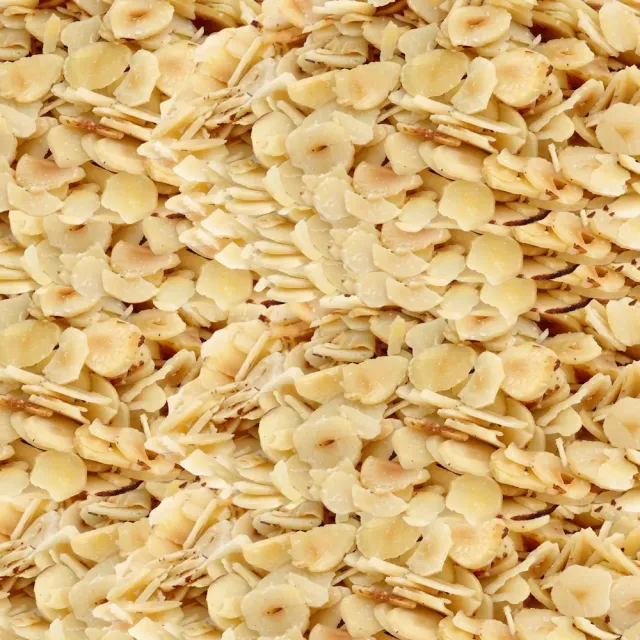 Sliced hazelnuts